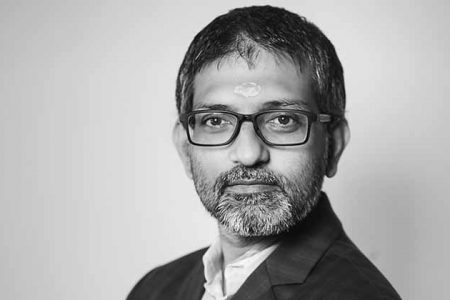 Zoho introduces Zoho Payroll, a modern payroll solution for UAE