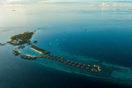 Embark on the Ultimate End of Year Getaway at InterContinental Maldives Maamunagau Resort