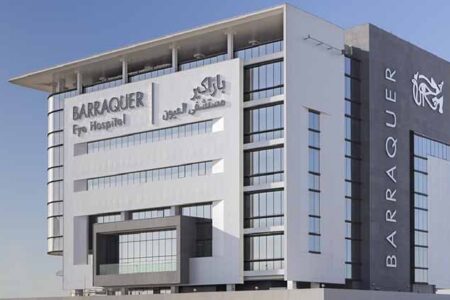 Barraquer Eye Hospital UAE Successfully Performs Complex Retinal Surgery on Pregnant Patient