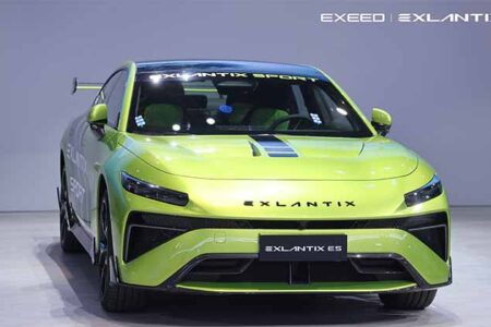 EXEED Unveils AiMOGA Intelligent Robots and ES Performance Edition at Shanghai Auto Show Pioneering a New Era of Smart and Performance-Driven Innovation