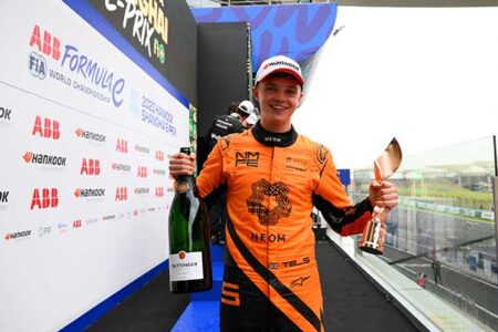 NEOM McLAREN ON PODIUM AGAIN AS DS PENSKE FINISH ONE-TWO IN SHANGHAI ROUND 10