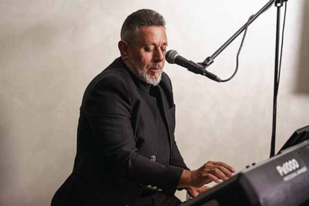 Nights with Eddie at La Med Bar – Your new go-to live music spot!